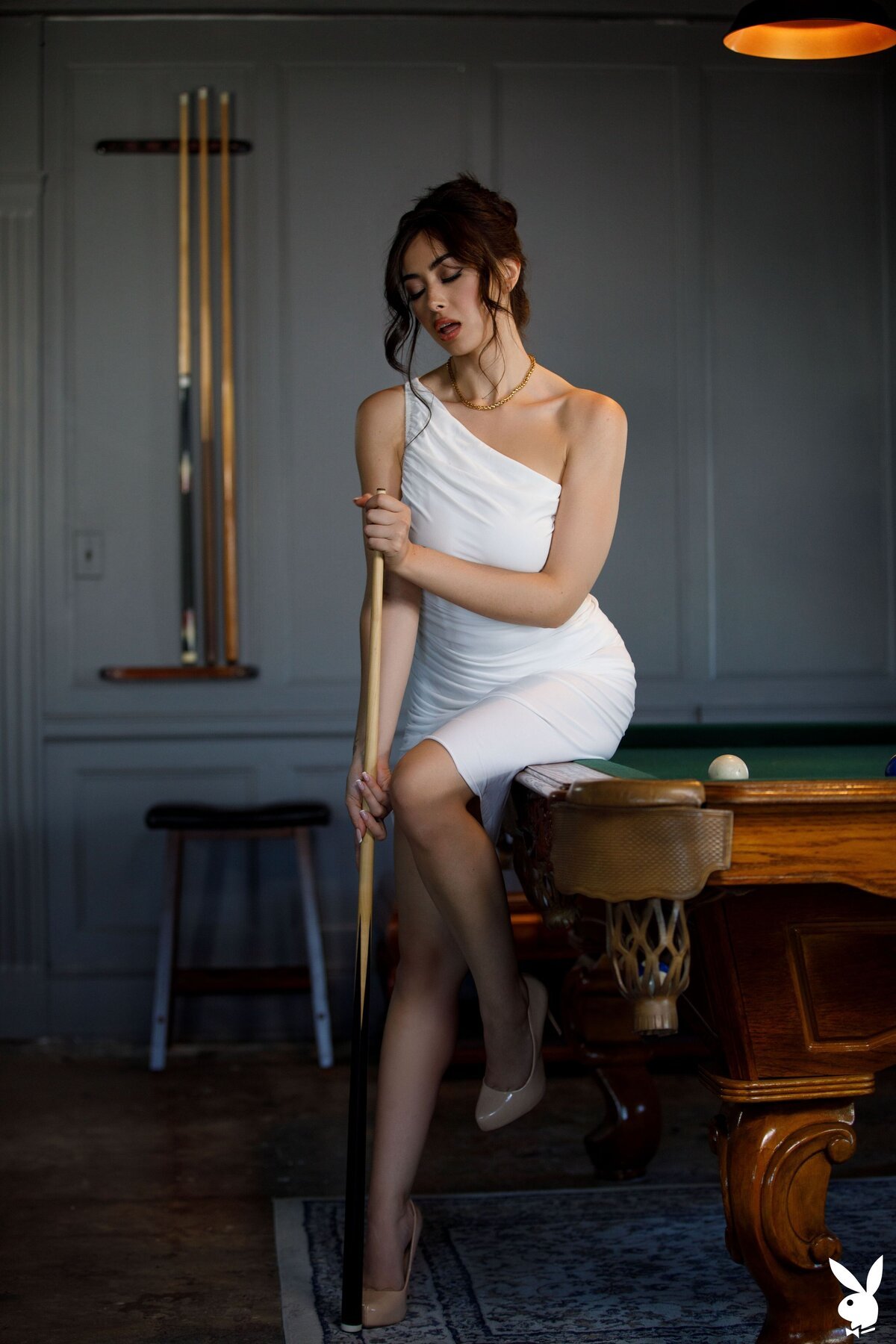 Chloe Surreal tears off her white dress exposing big boobs and bubble butt indoors