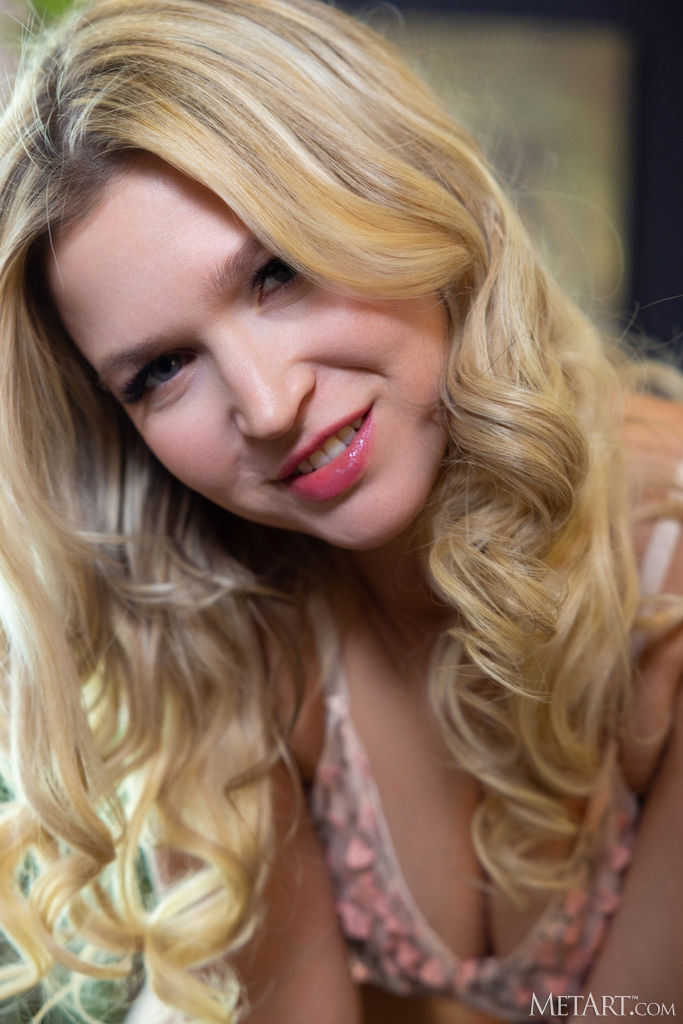 Jessica Blank Naked And Desirable - Met Art
