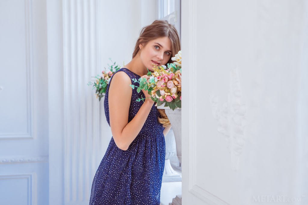 Luna Pica - She comes home from a wedding and gets naked