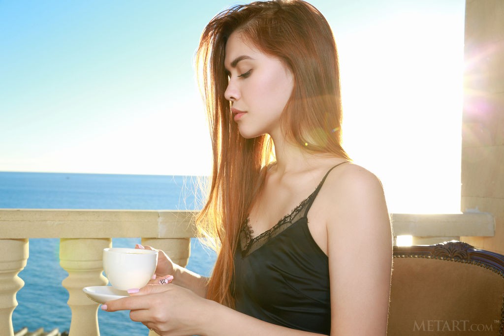 Alissia - Sitting outside enjoying tea and getting naked