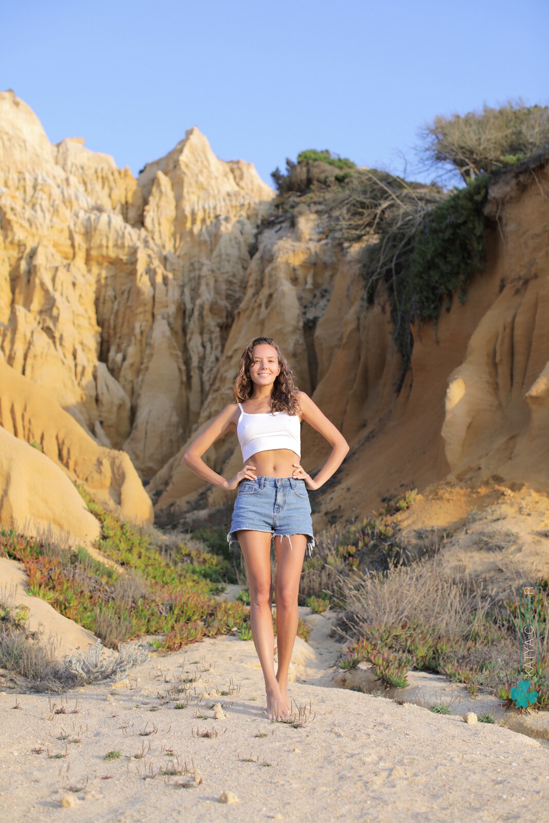 Katya Clover in Miracle