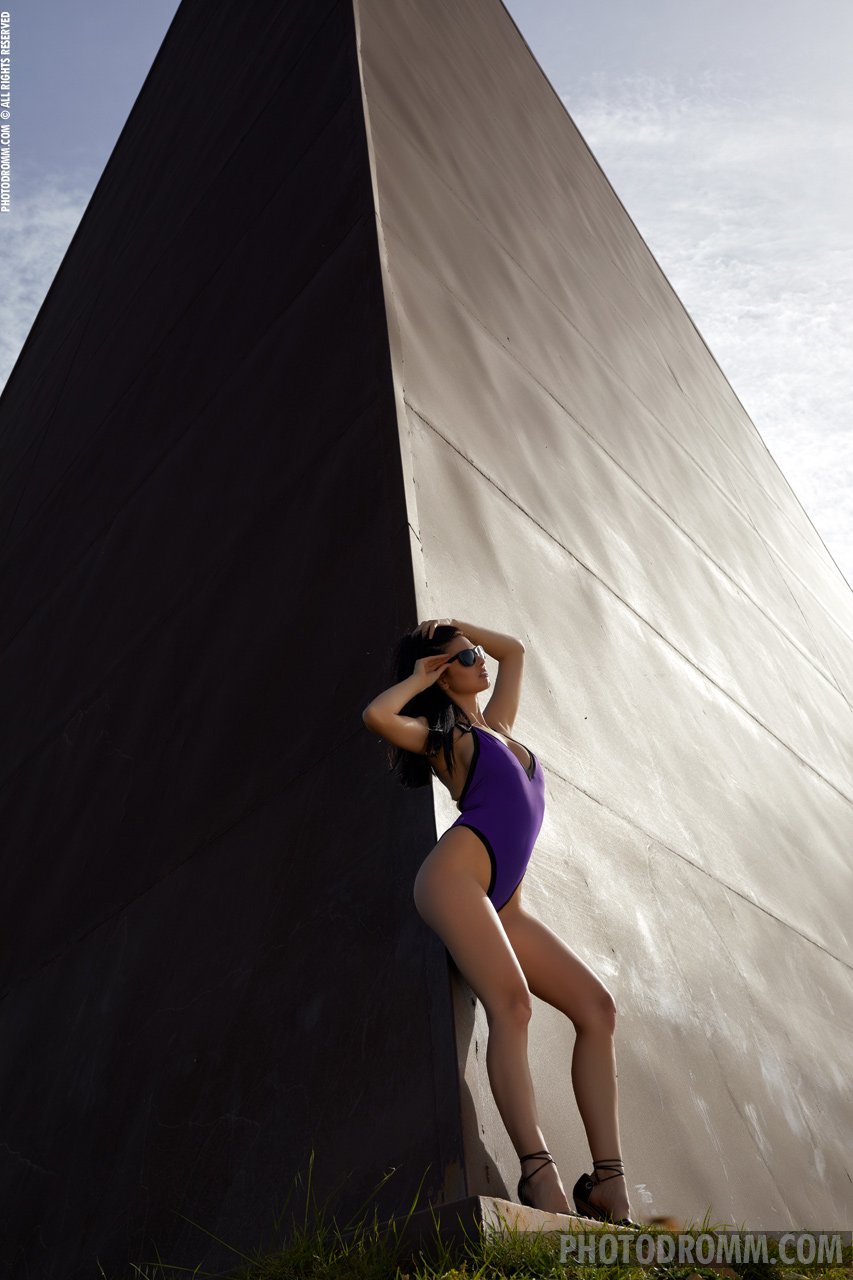 Clio Photodromm is the sexual fulcrum of this rigid pyramid